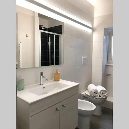 Finestra Sul MareAppartamento Vicino Al Mare Apartament *